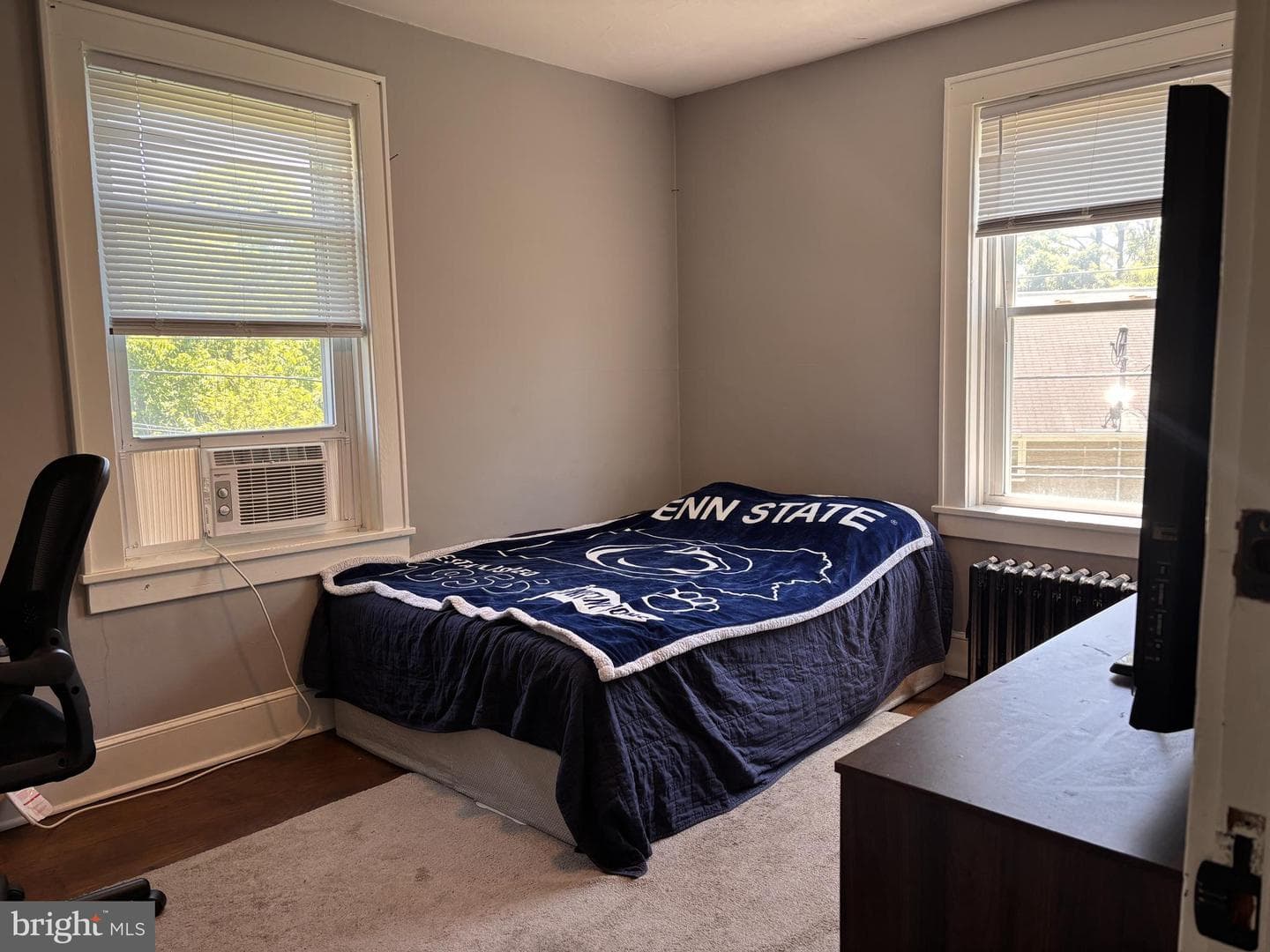 116 E Irvin Avenue photo 9