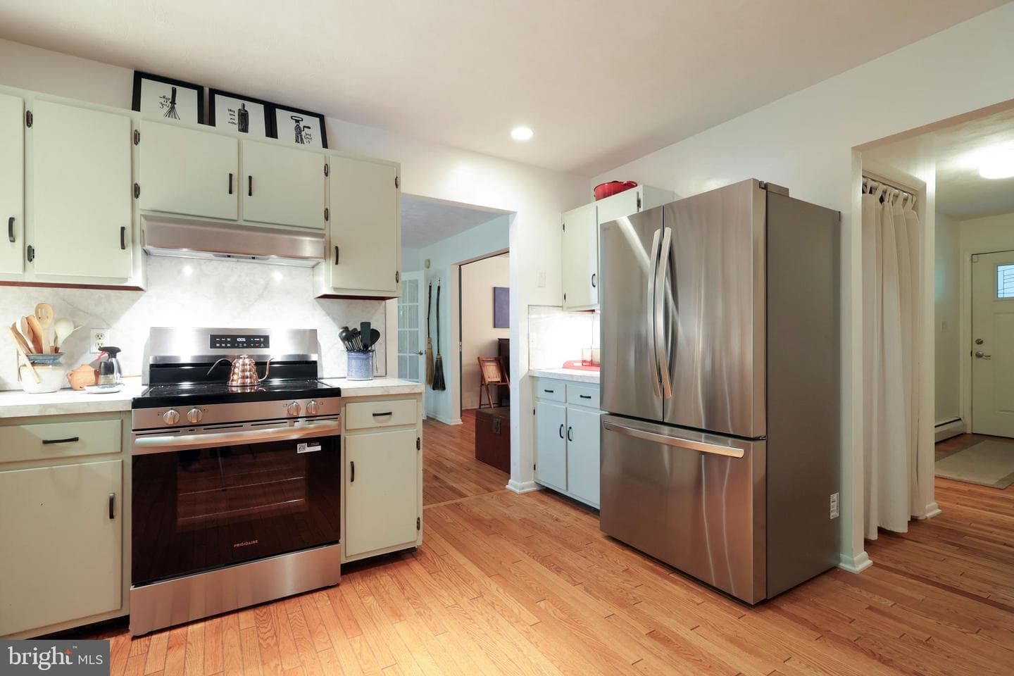 224 Oakley Drive photo 23