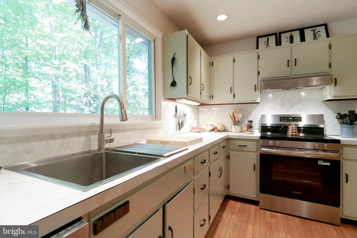 224 Oakley Drive photo 26