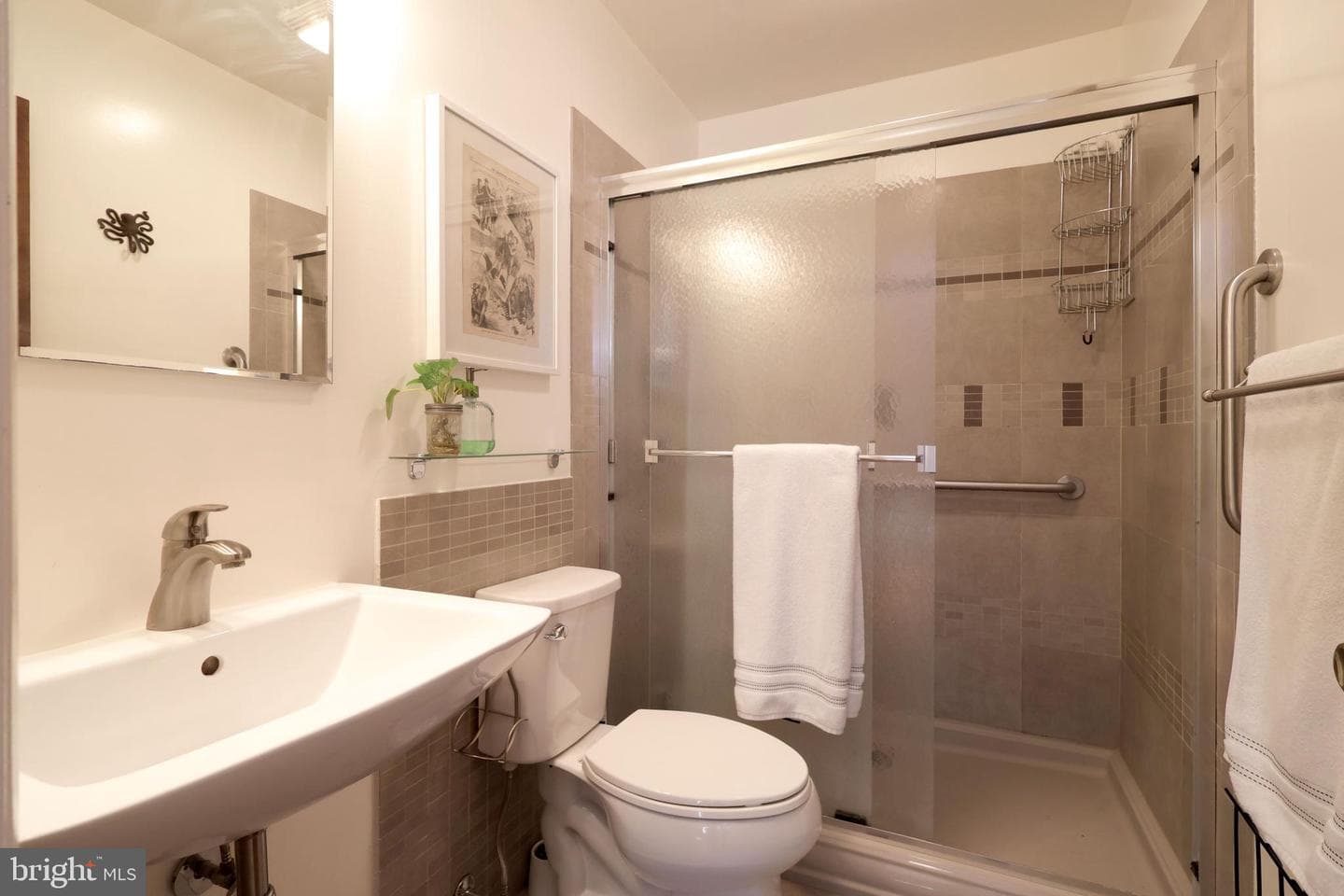 224 Oakley Drive photo 31
