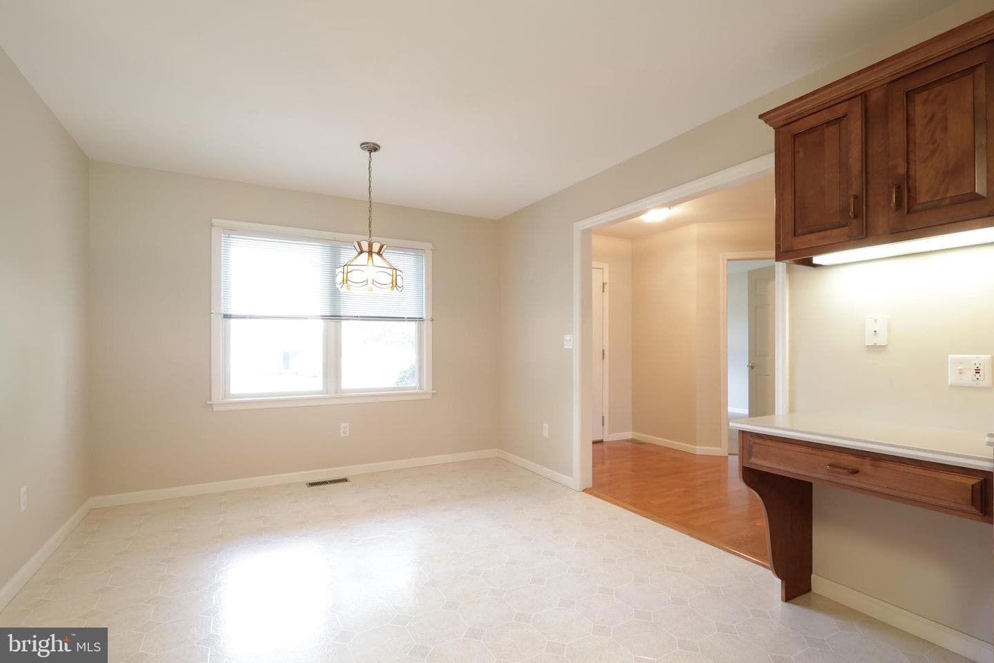 1110 E Springfield Drive photo 22