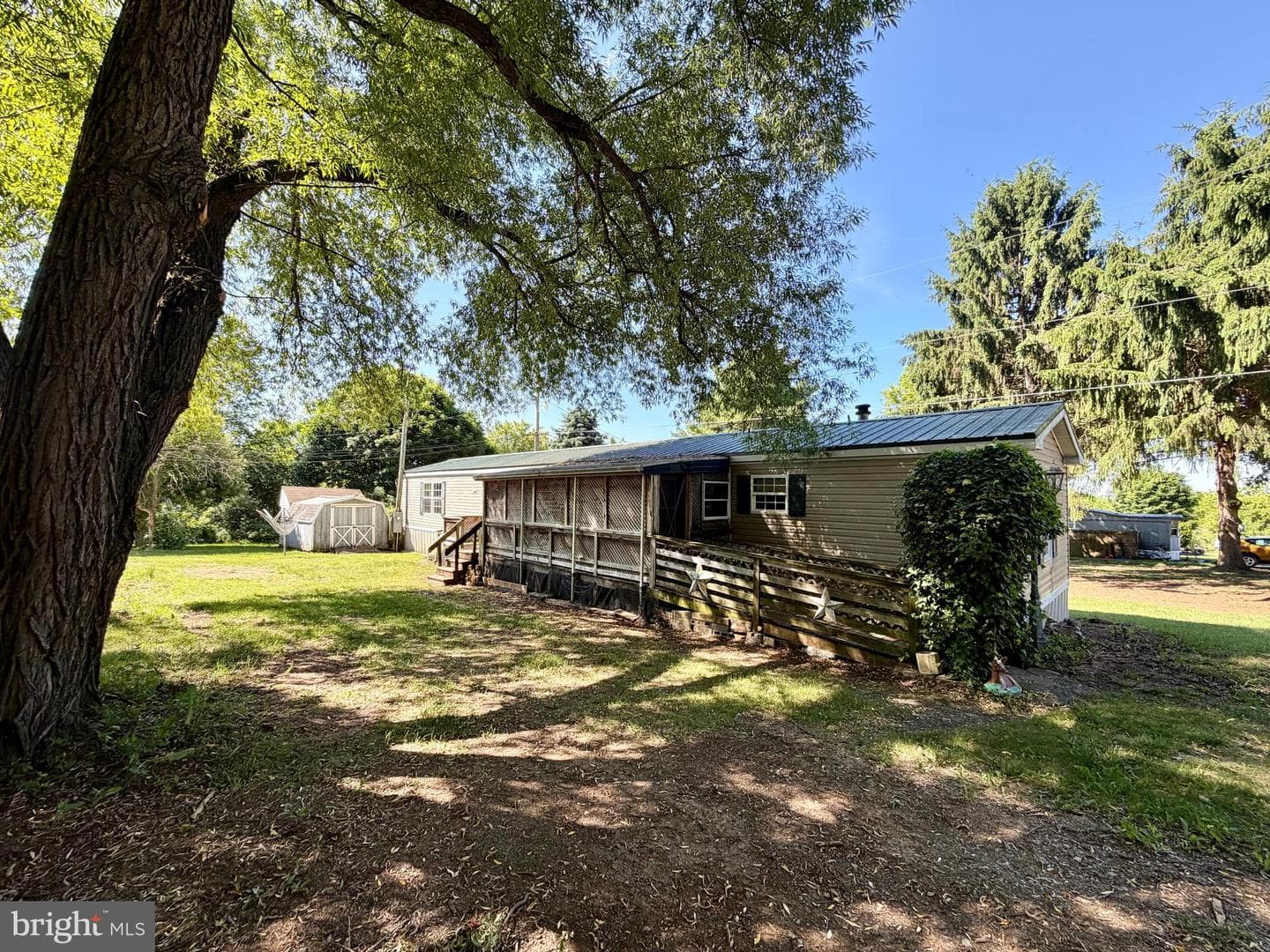 178 Ash Circle photo 16