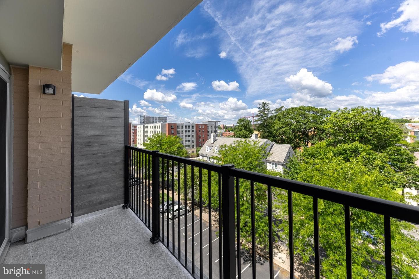 200 Highland Avenue Avenue #611 photo 24