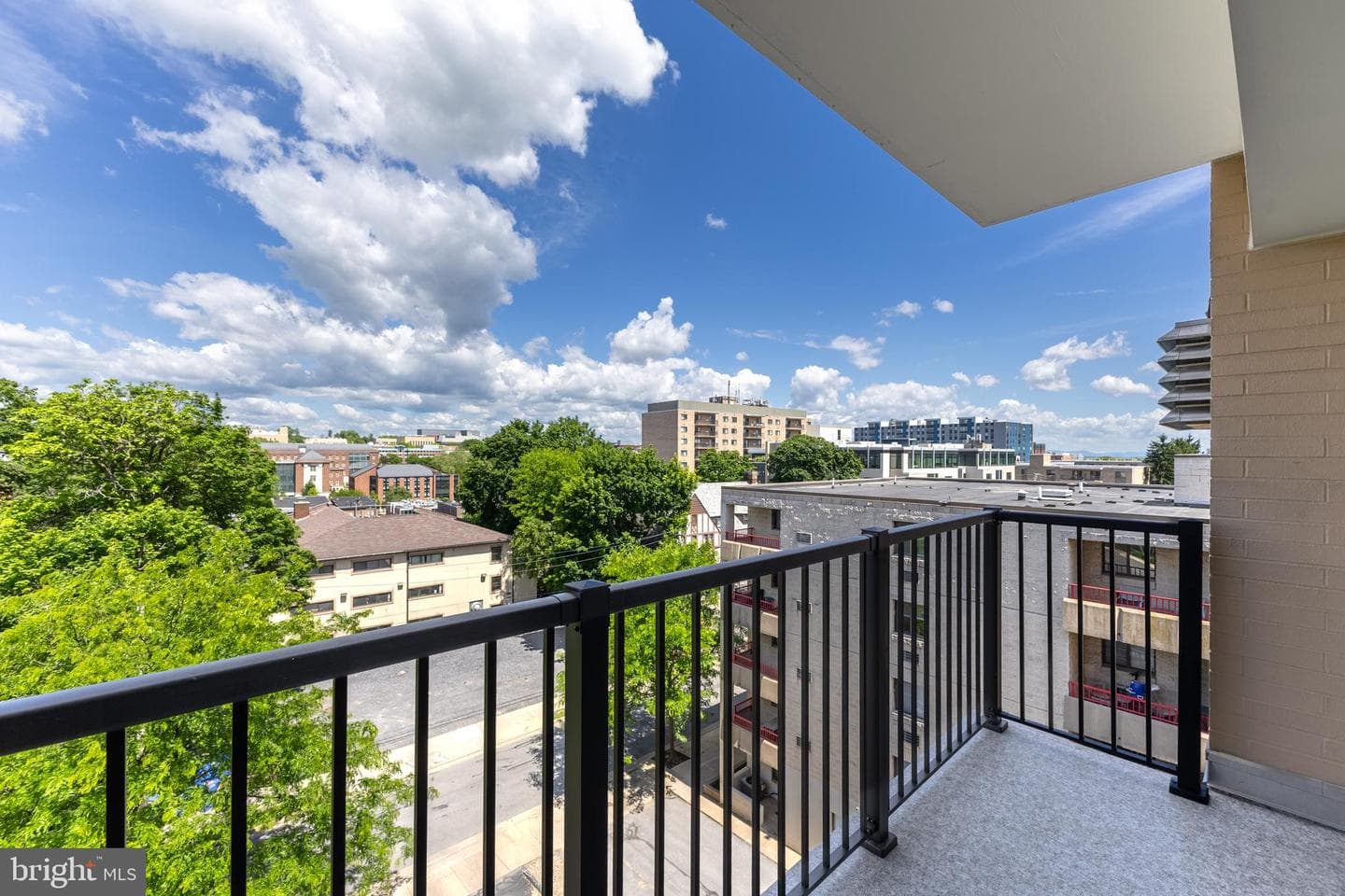 200 Highland Avenue Avenue #611 photo 25
