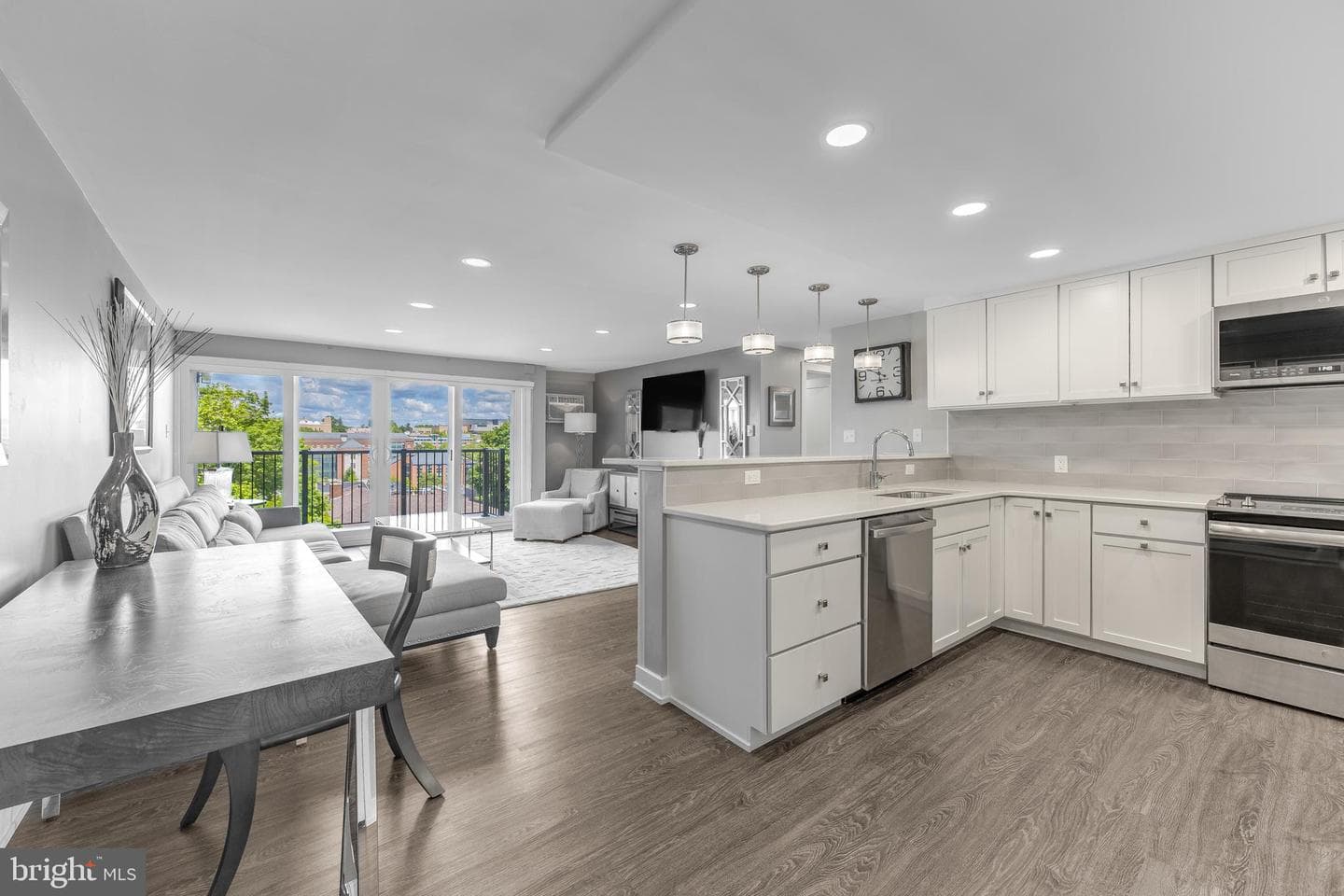 200 Highland Avenue Avenue #611 photo 7