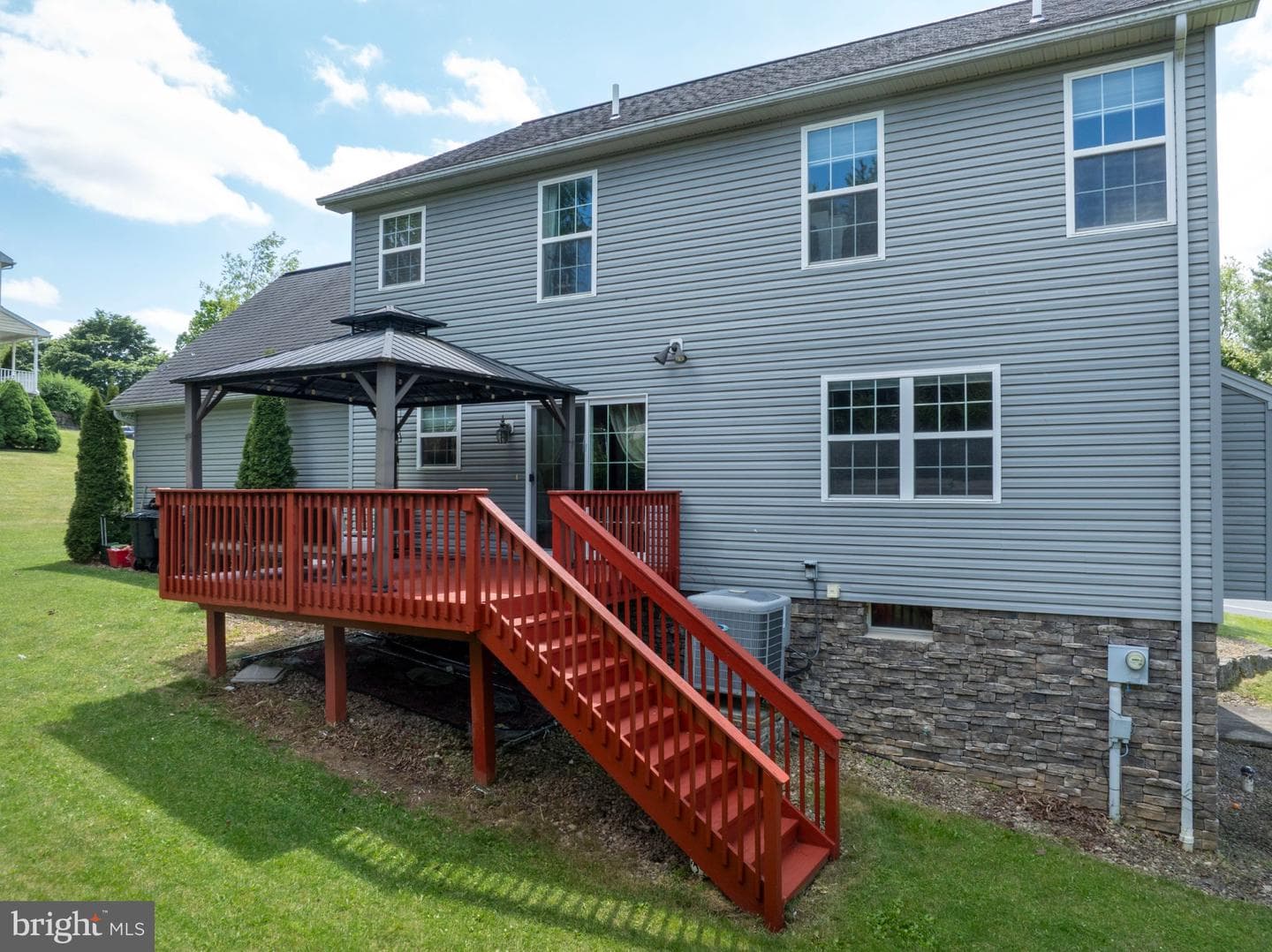 217 Washington Avenue photo 36