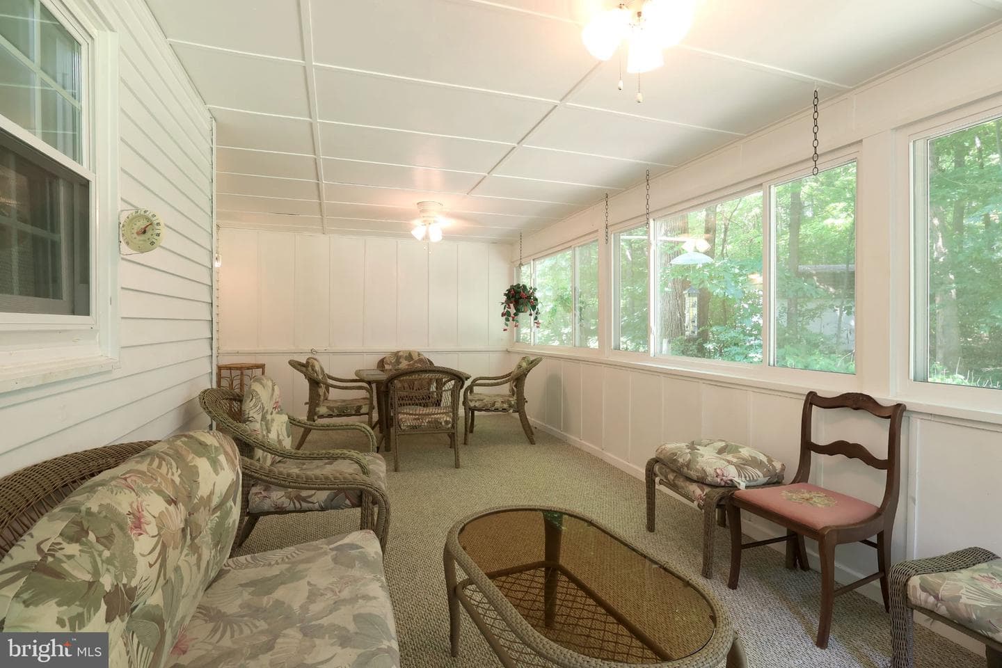 593 Devonshire Drive photo 22