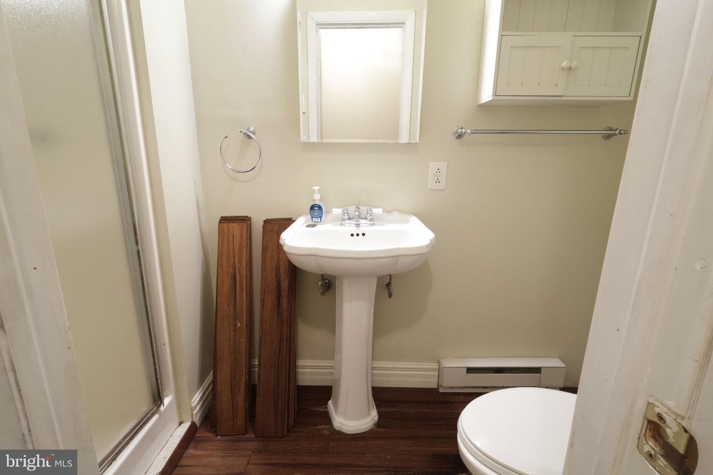 593 Devonshire Drive photo 25