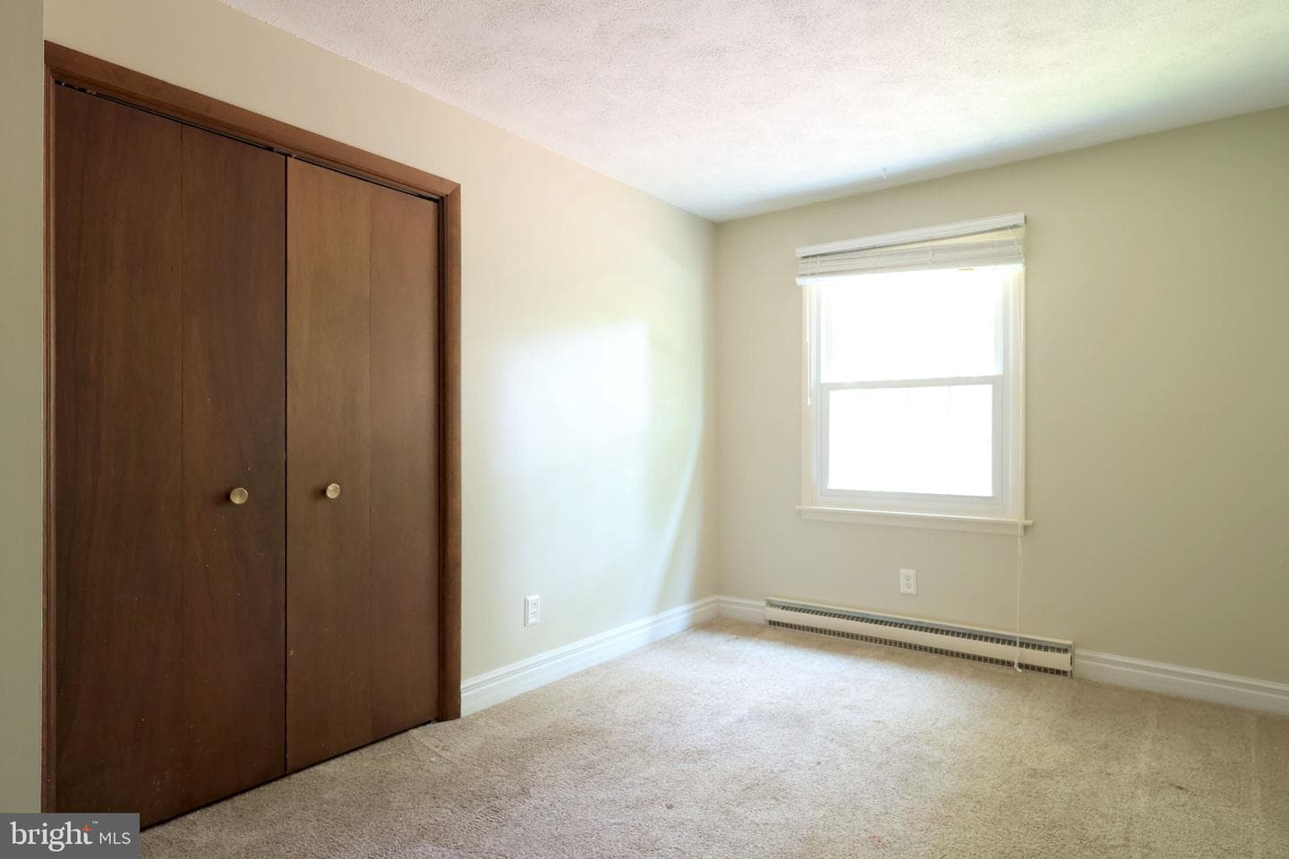 593 Devonshire Drive photo 36