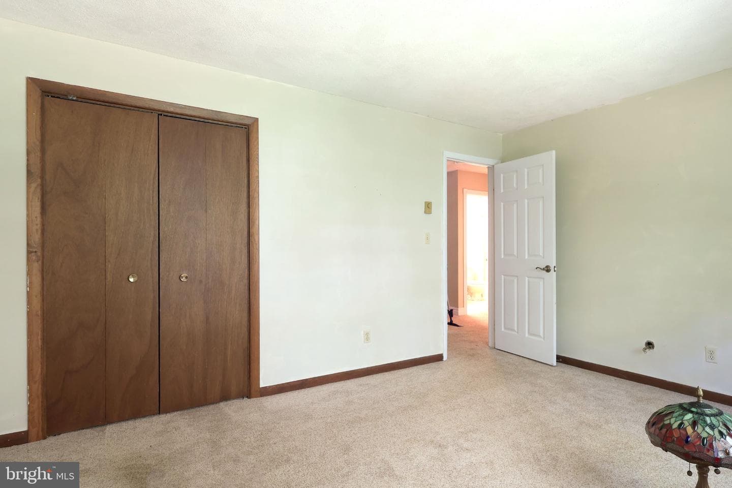 593 Devonshire Drive photo 38