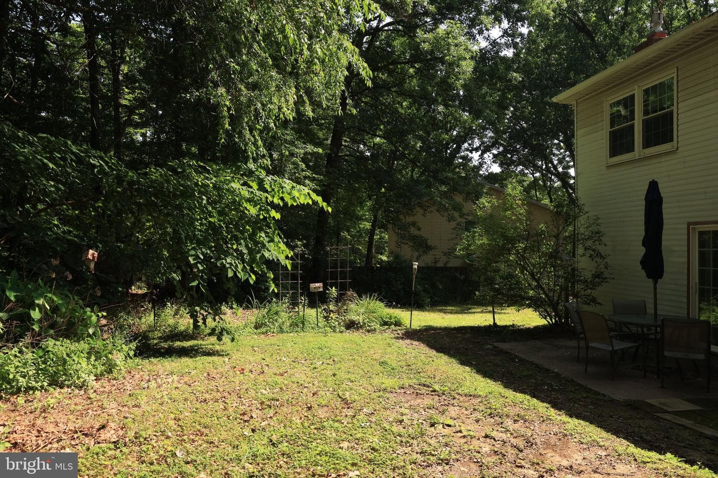 593 Devonshire Drive photo 40