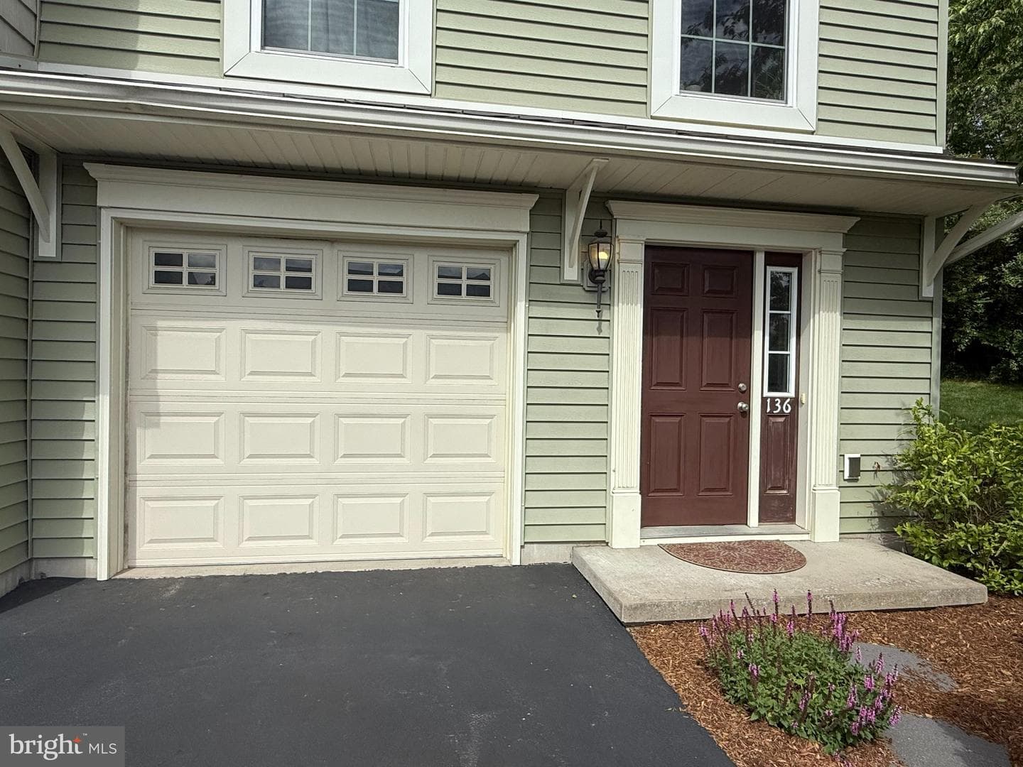 136 Kestrel Lane, Boalsburg