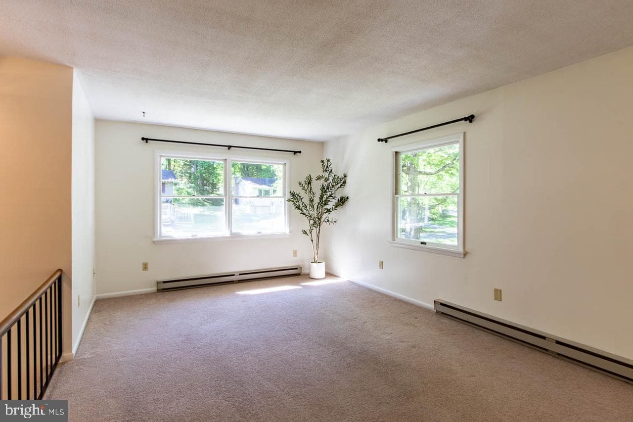 326 Oakley Drive photo 10