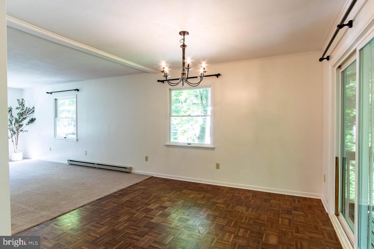 326 Oakley Drive photo 16