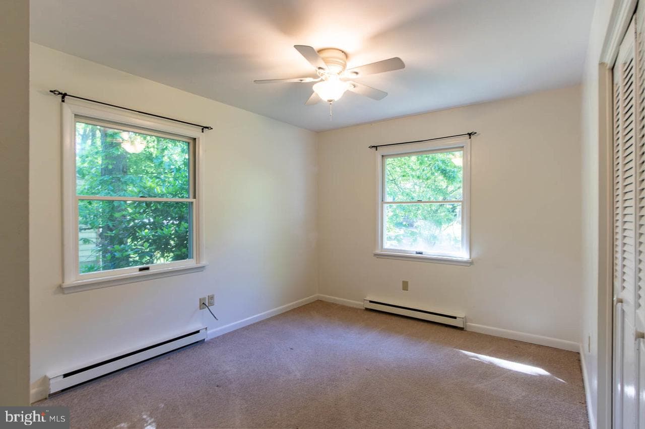 326 Oakley Drive photo 28