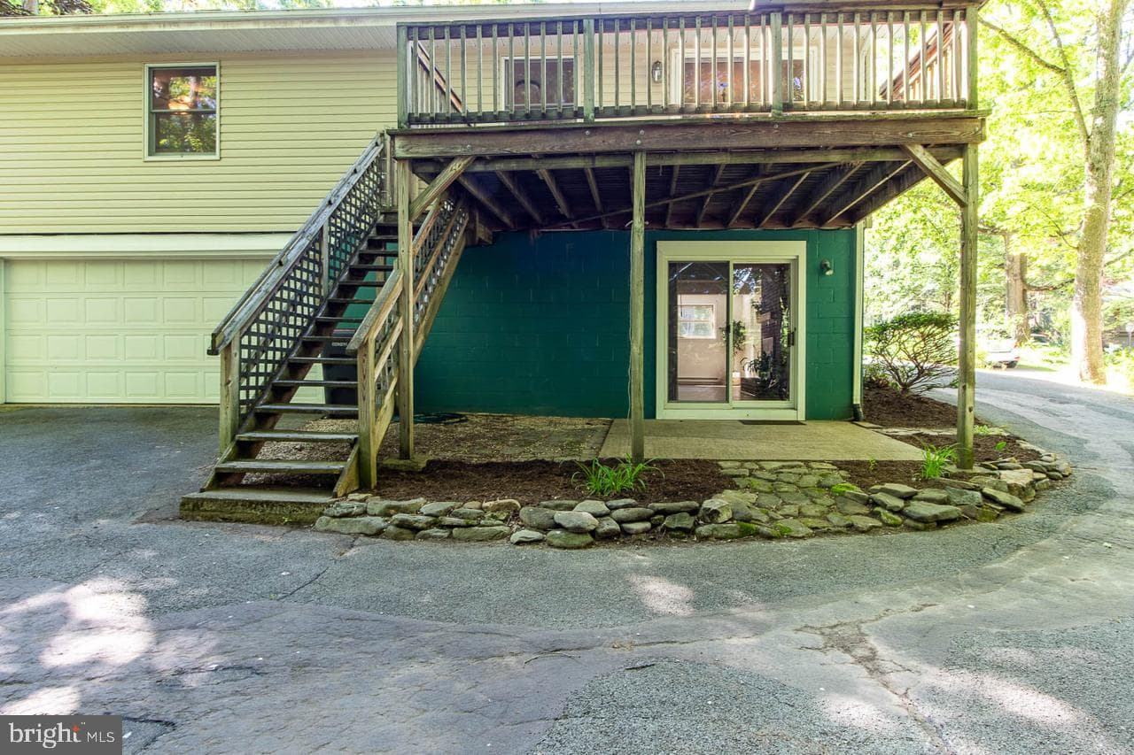 326 Oakley Drive photo 37