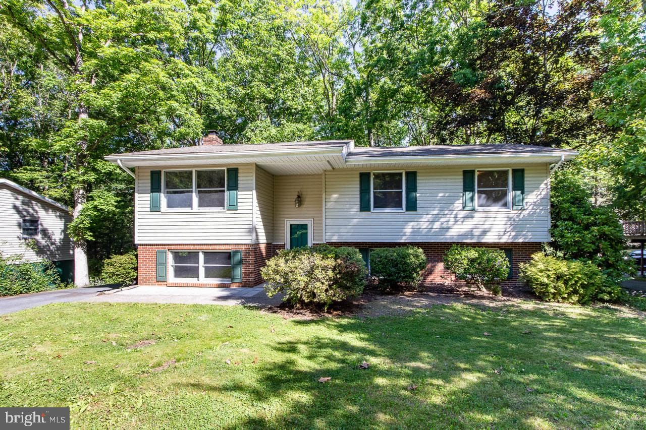 326 Oakley Drive photo 7