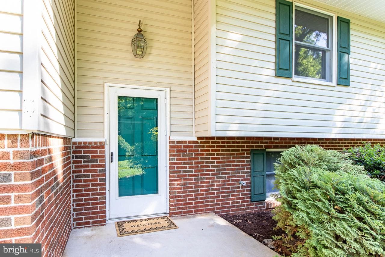 326 Oakley Drive photo 8