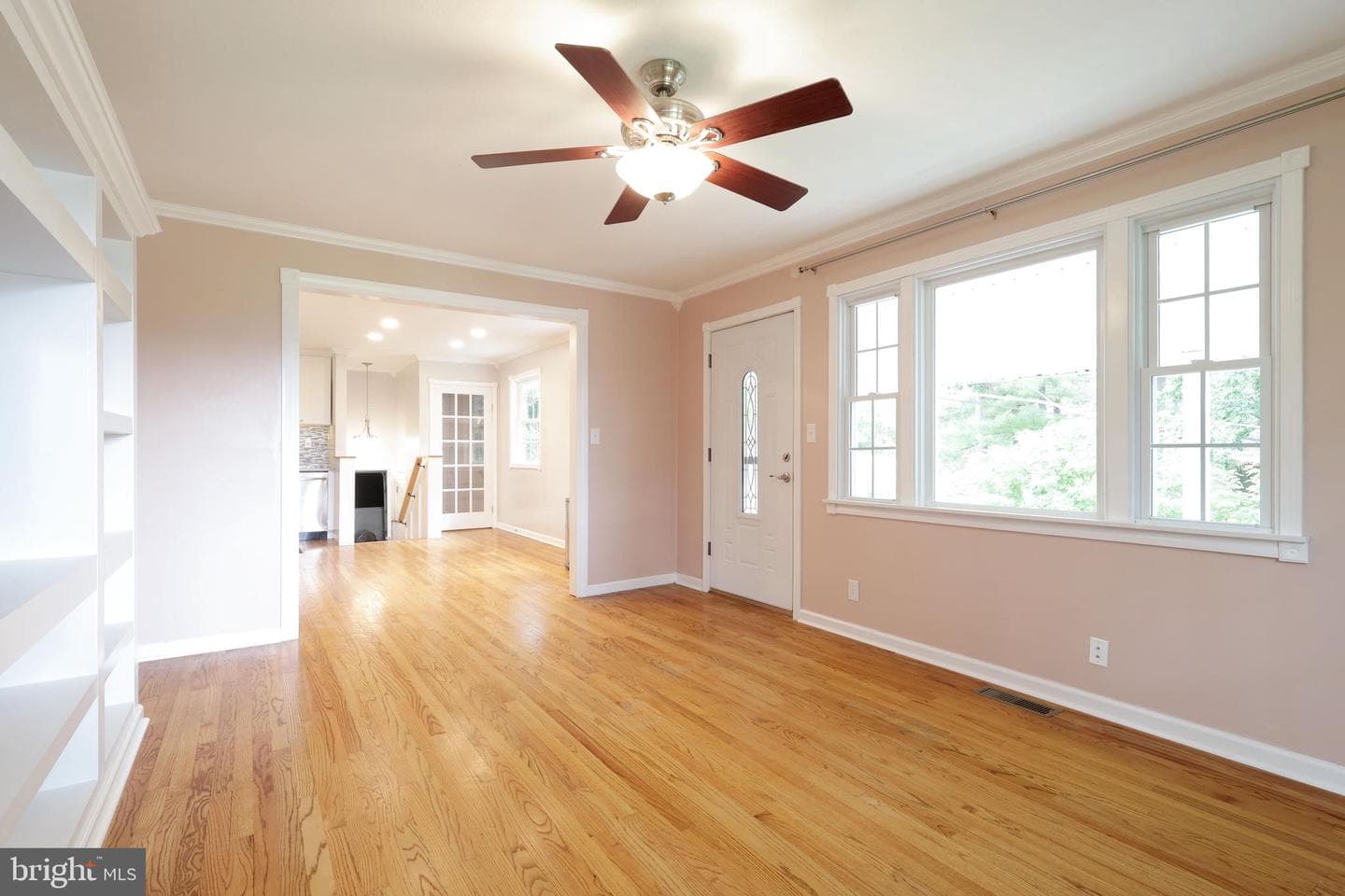 125 Lyonstown Road photo 11