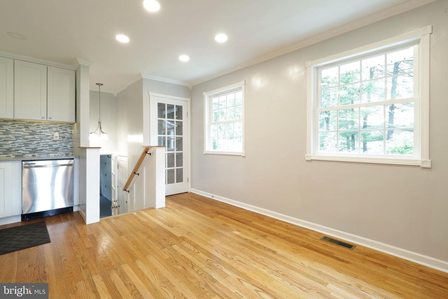 125 Lyonstown Road photo 17