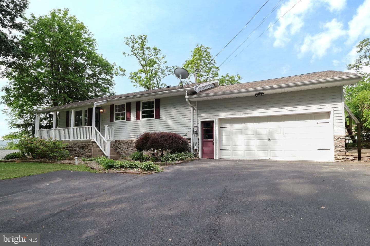 125 Lyonstown Rd, Bellefonte