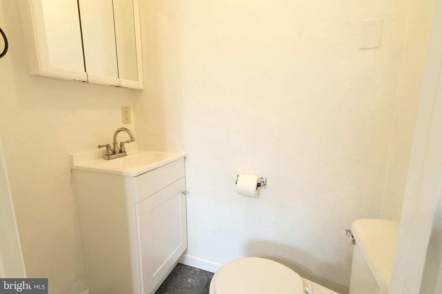 125 Lyonstown Road photo 24