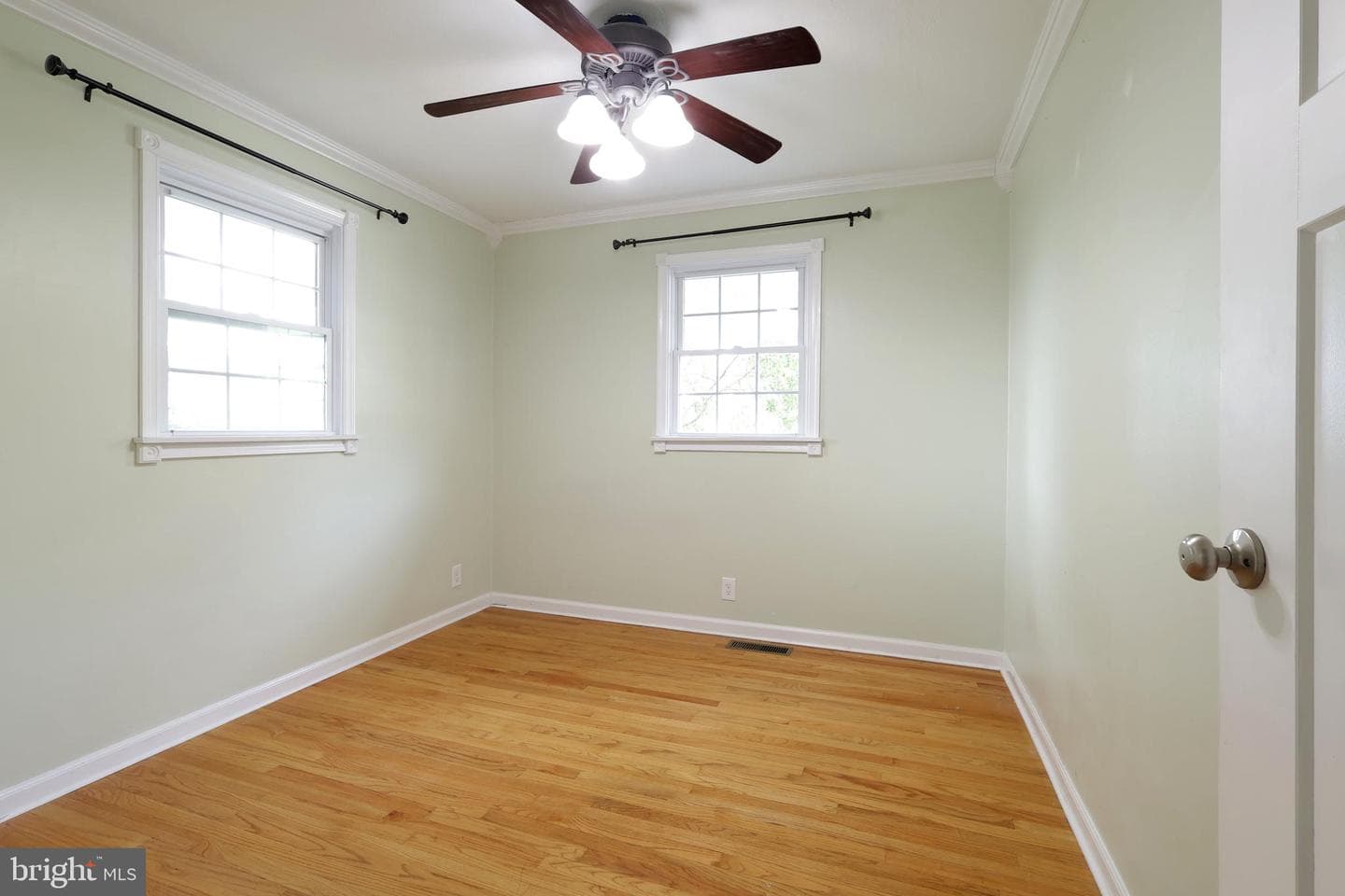 125 Lyonstown Road photo 29