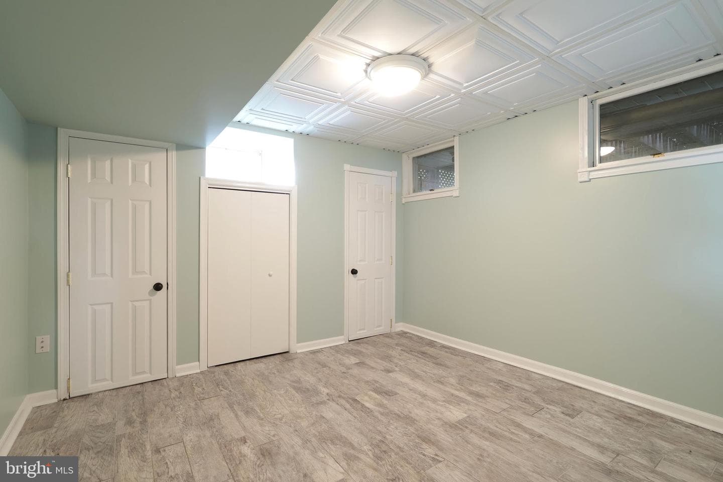 125 Lyonstown Road photo 43