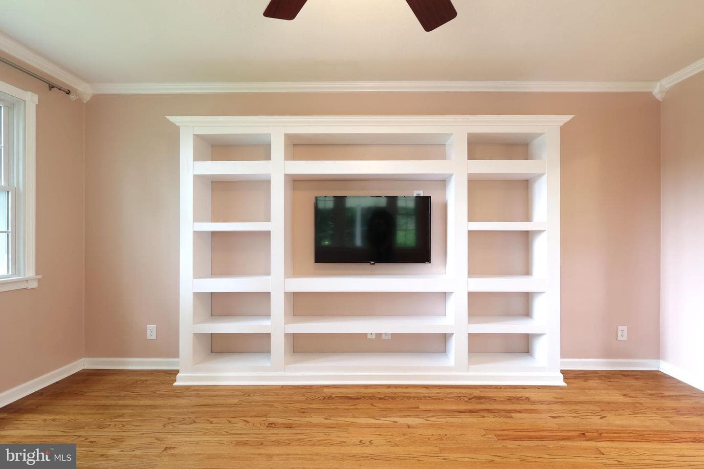 125 Lyonstown Road photo 9