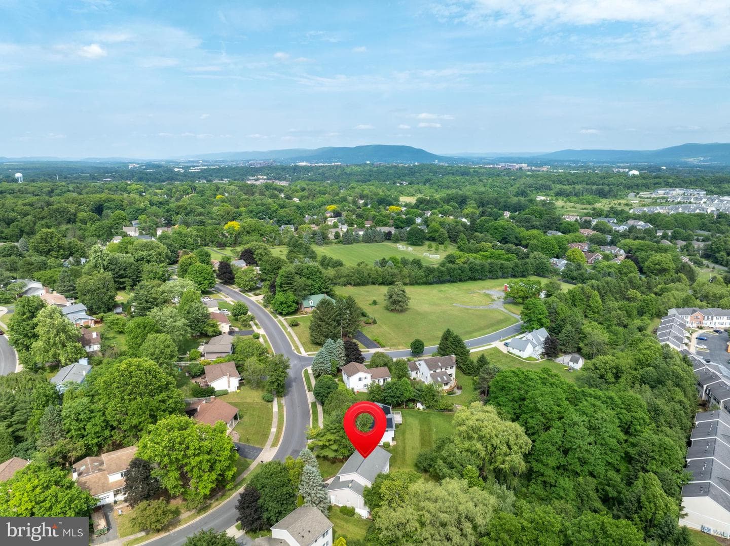 655 Berkshire Drive photo 3