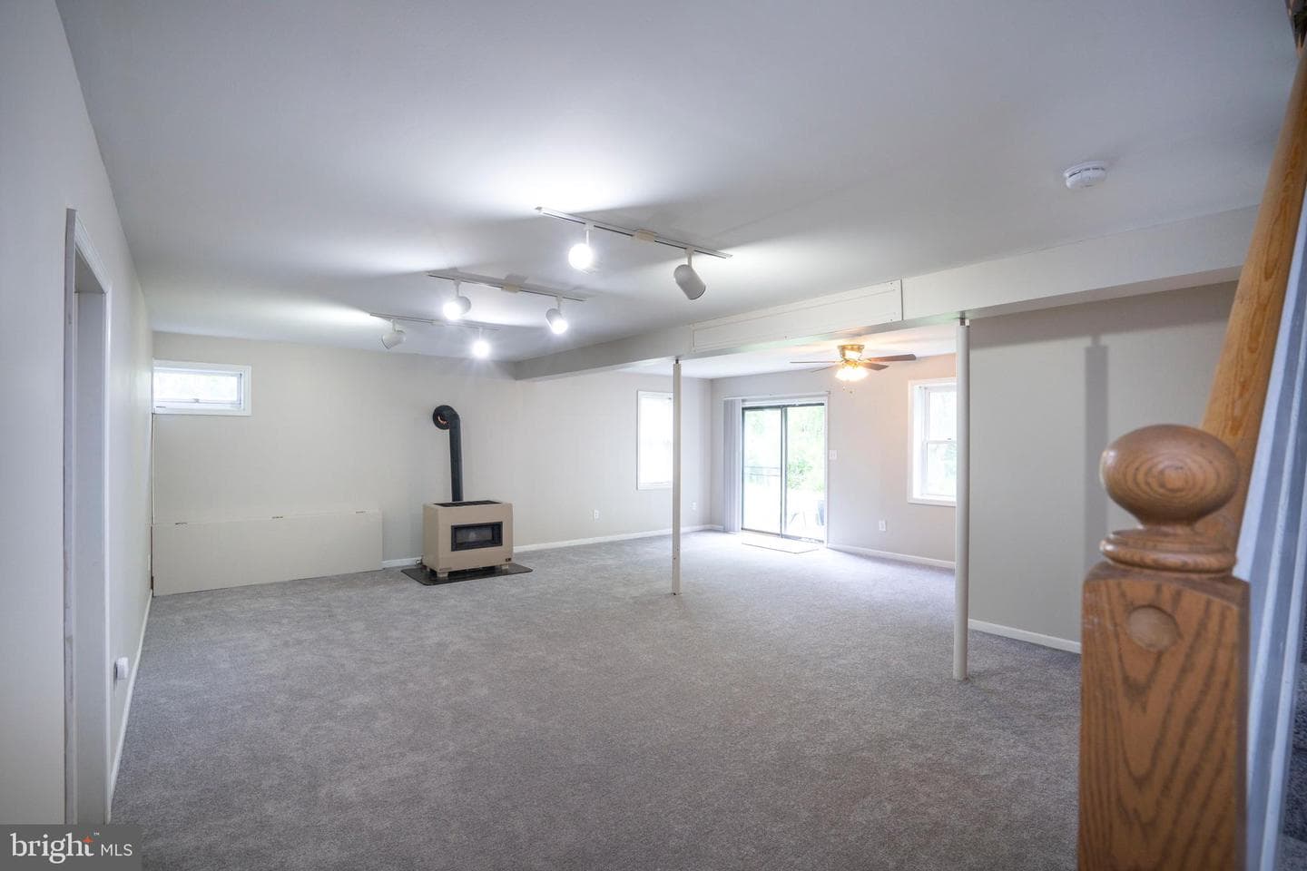 655 Berkshire Drive photo 48