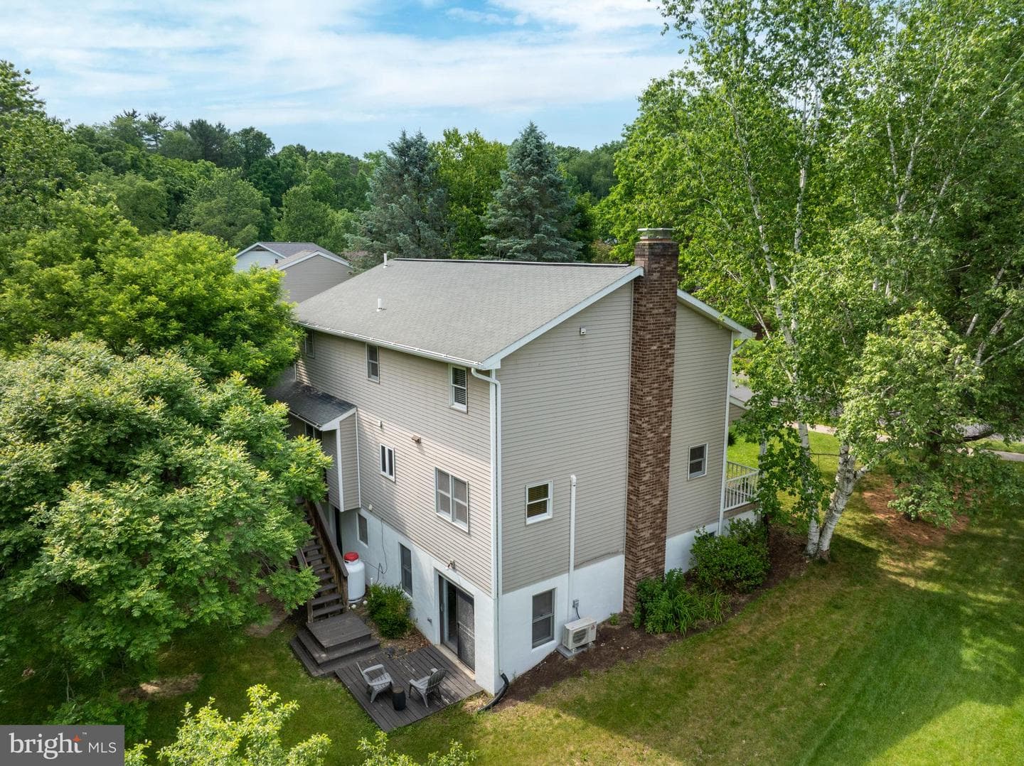 655 Berkshire Drive photo 5