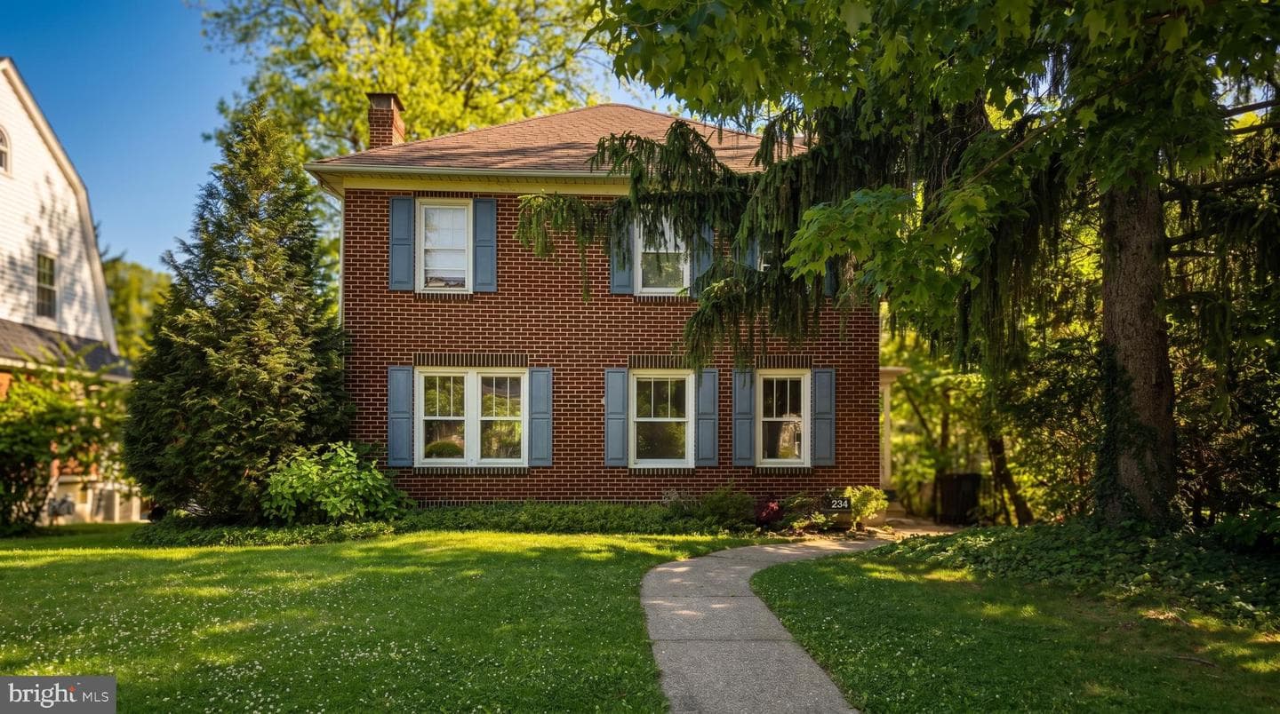 234 E Hamilton Avenue, State College