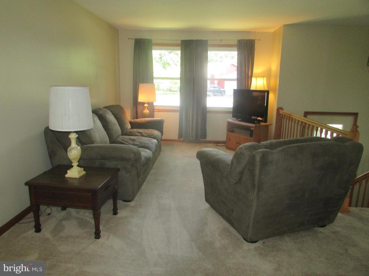 404 Beaverbrook Drive photo 12