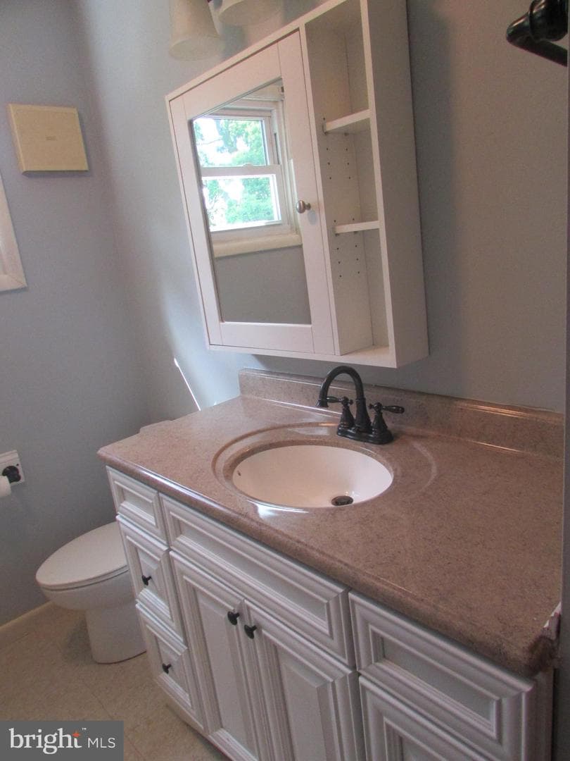 404 Beaverbrook Drive photo 29