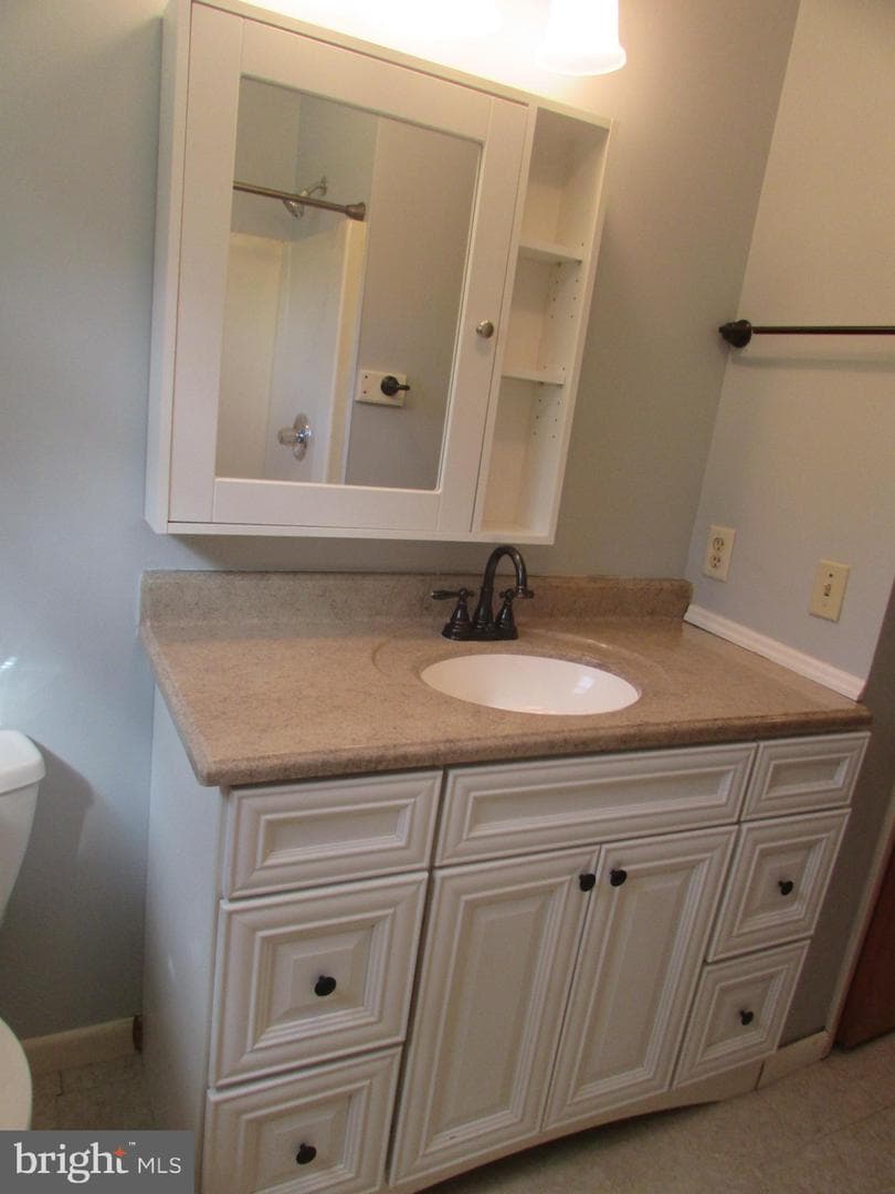 404 Beaverbrook Drive photo 30