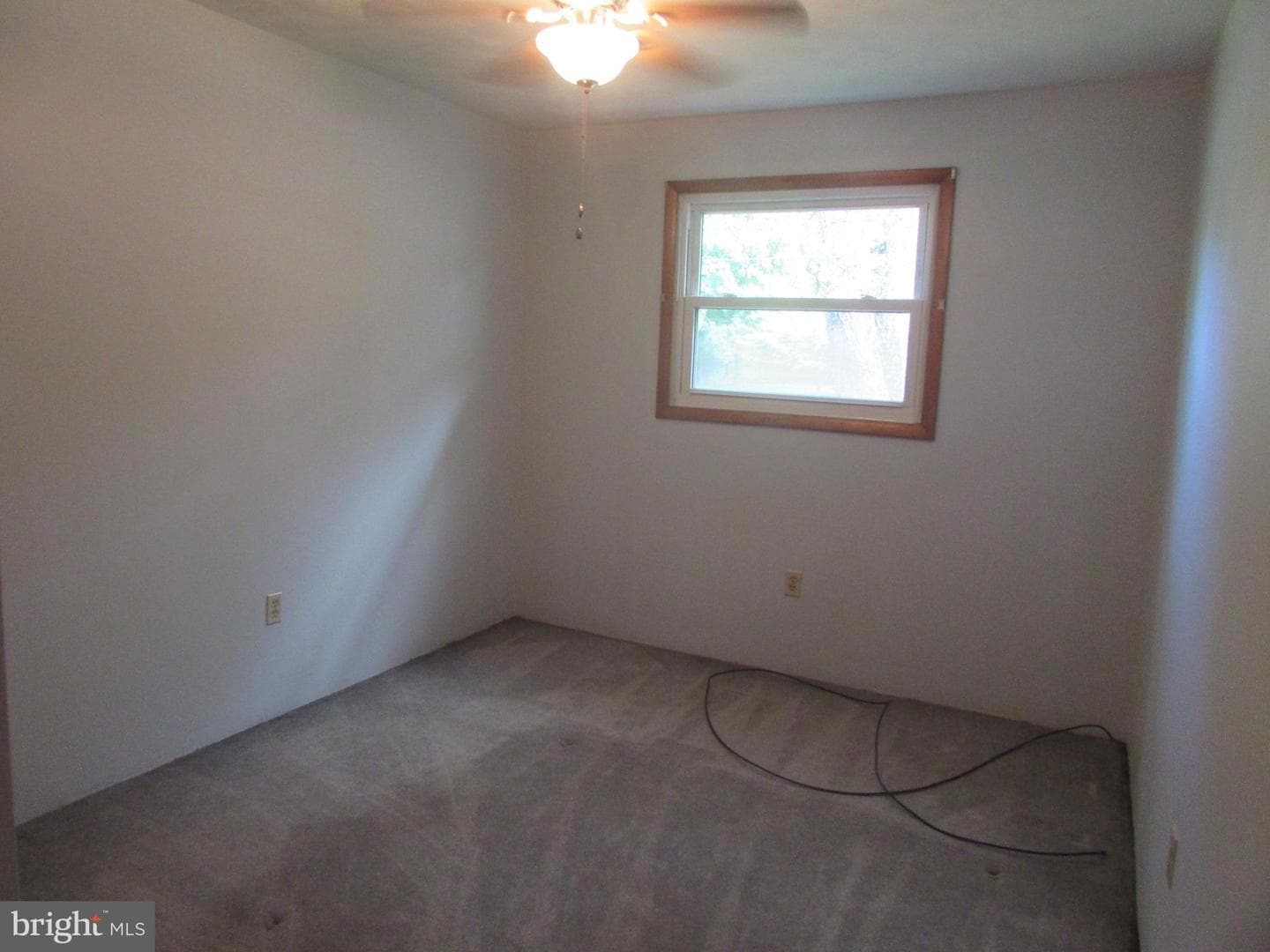 404 Beaverbrook Drive photo 31