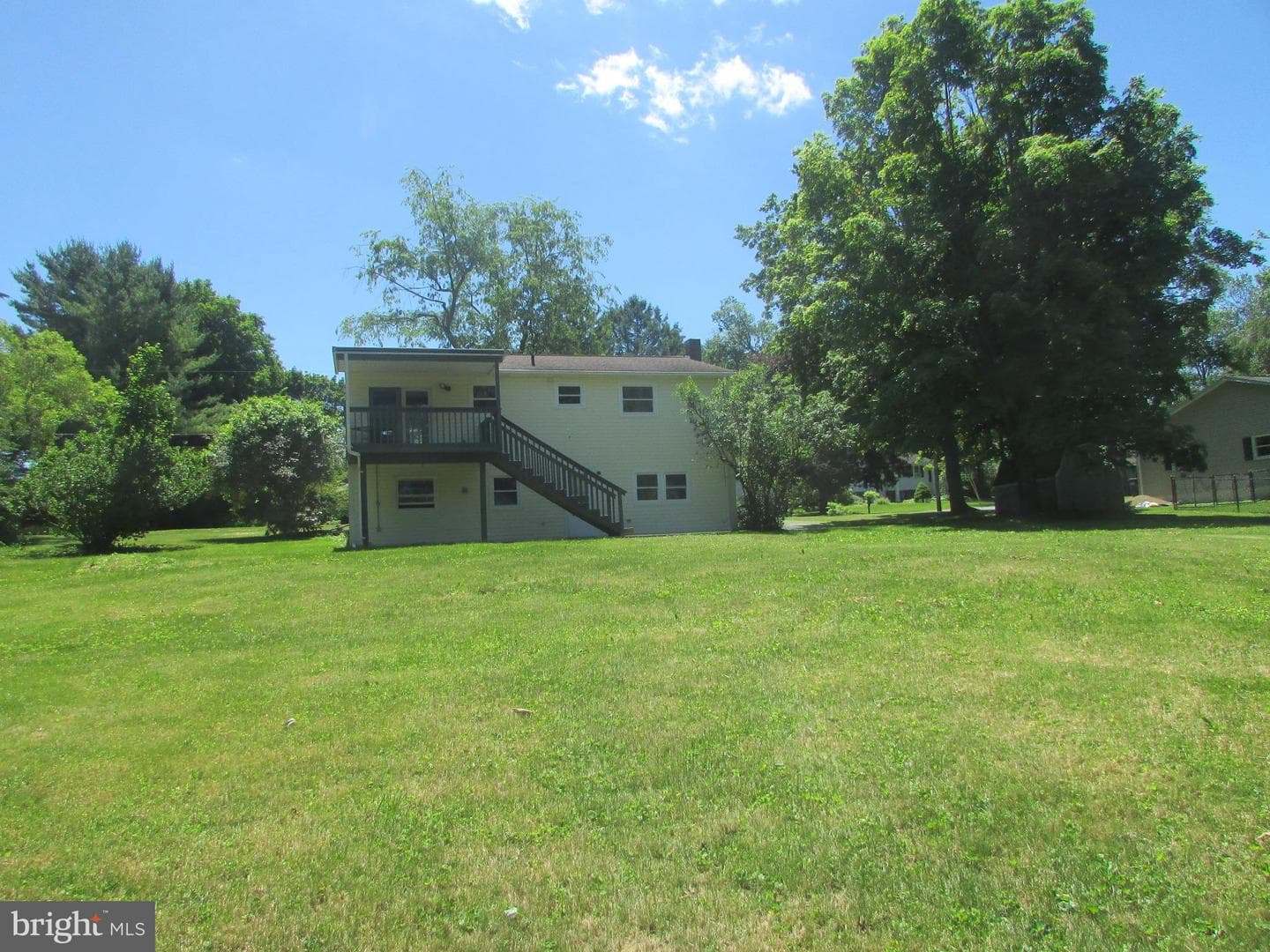 404 Beaverbrook Drive photo 56