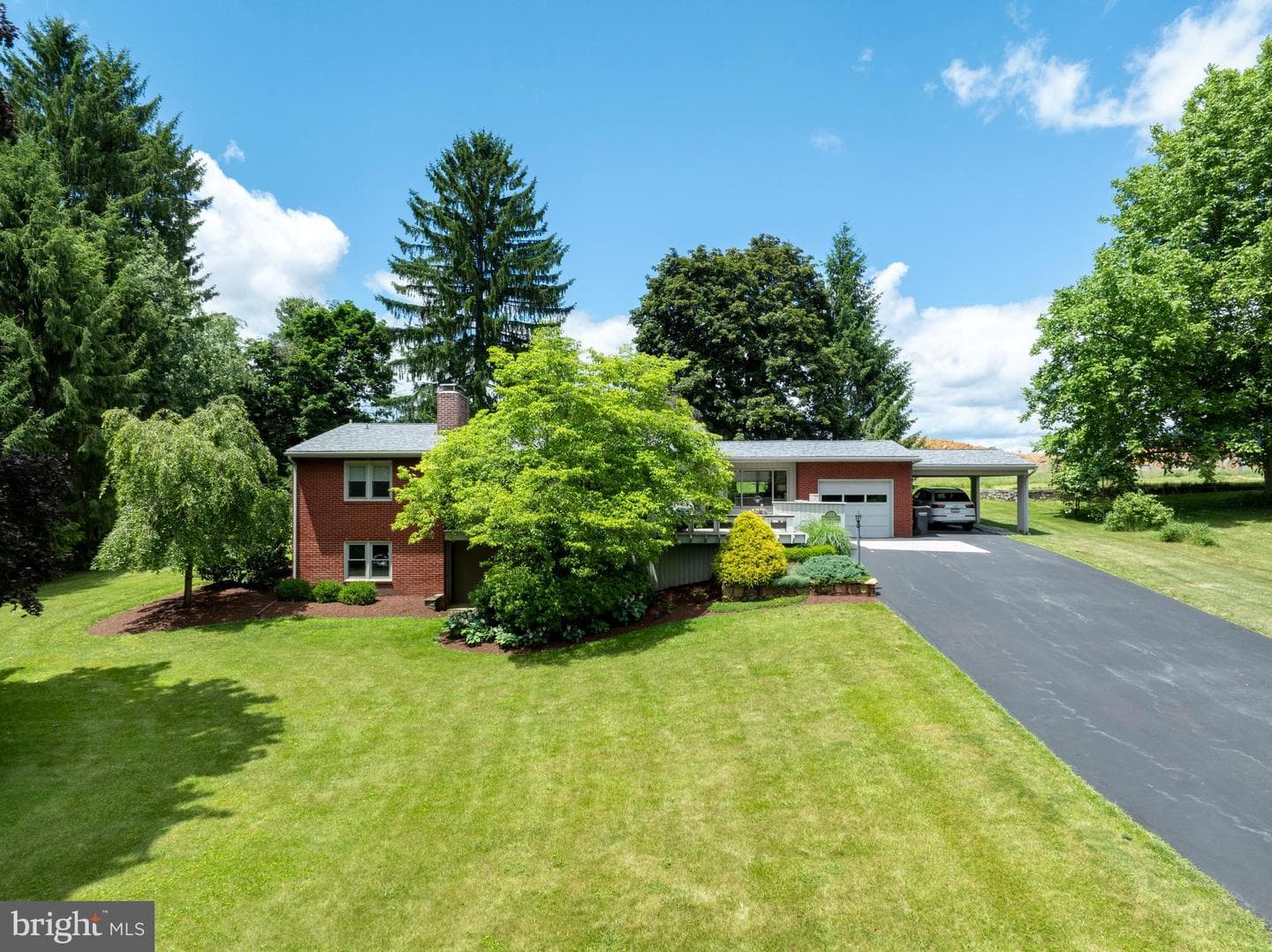 629 Beaumont Drive, State College