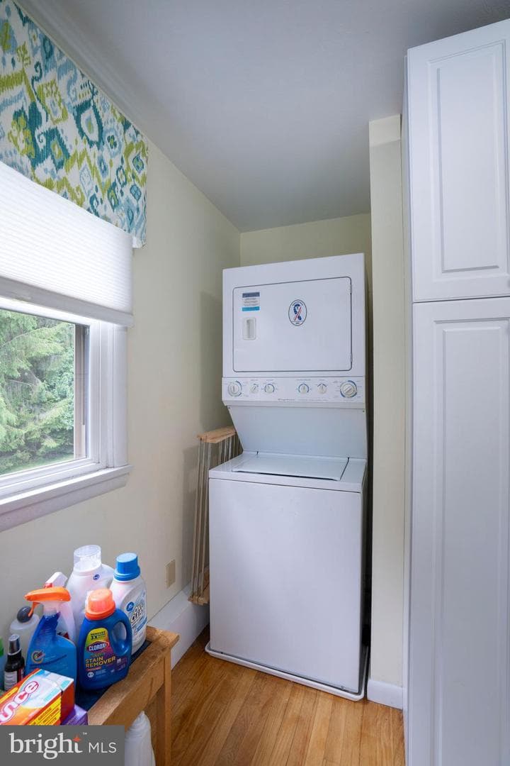629 Beaumont Drive photo 33
