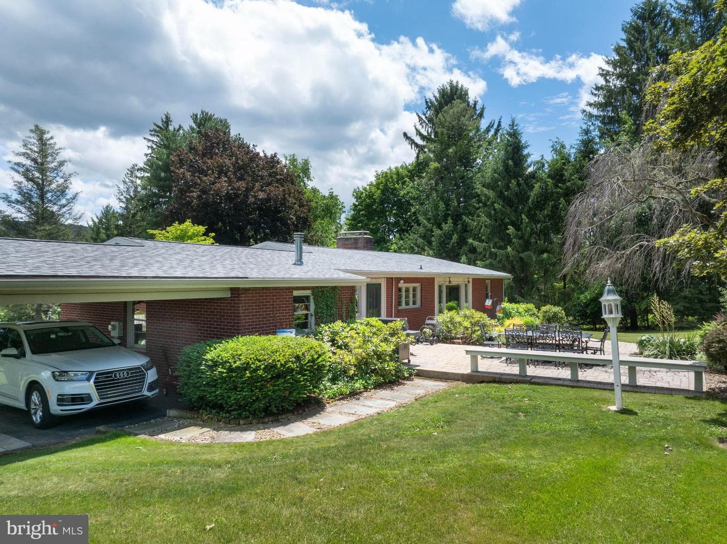 629 Beaumont Drive photo 51
