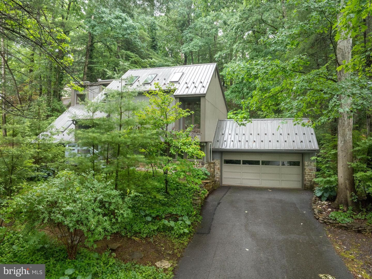 17 Coventry Lane, State College