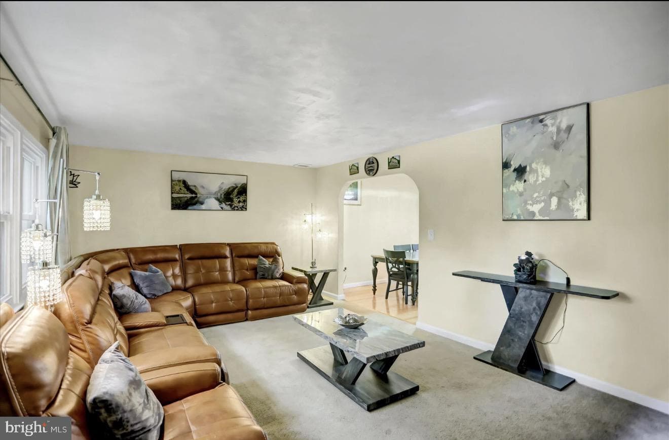 219 Morningside Circle photo 3