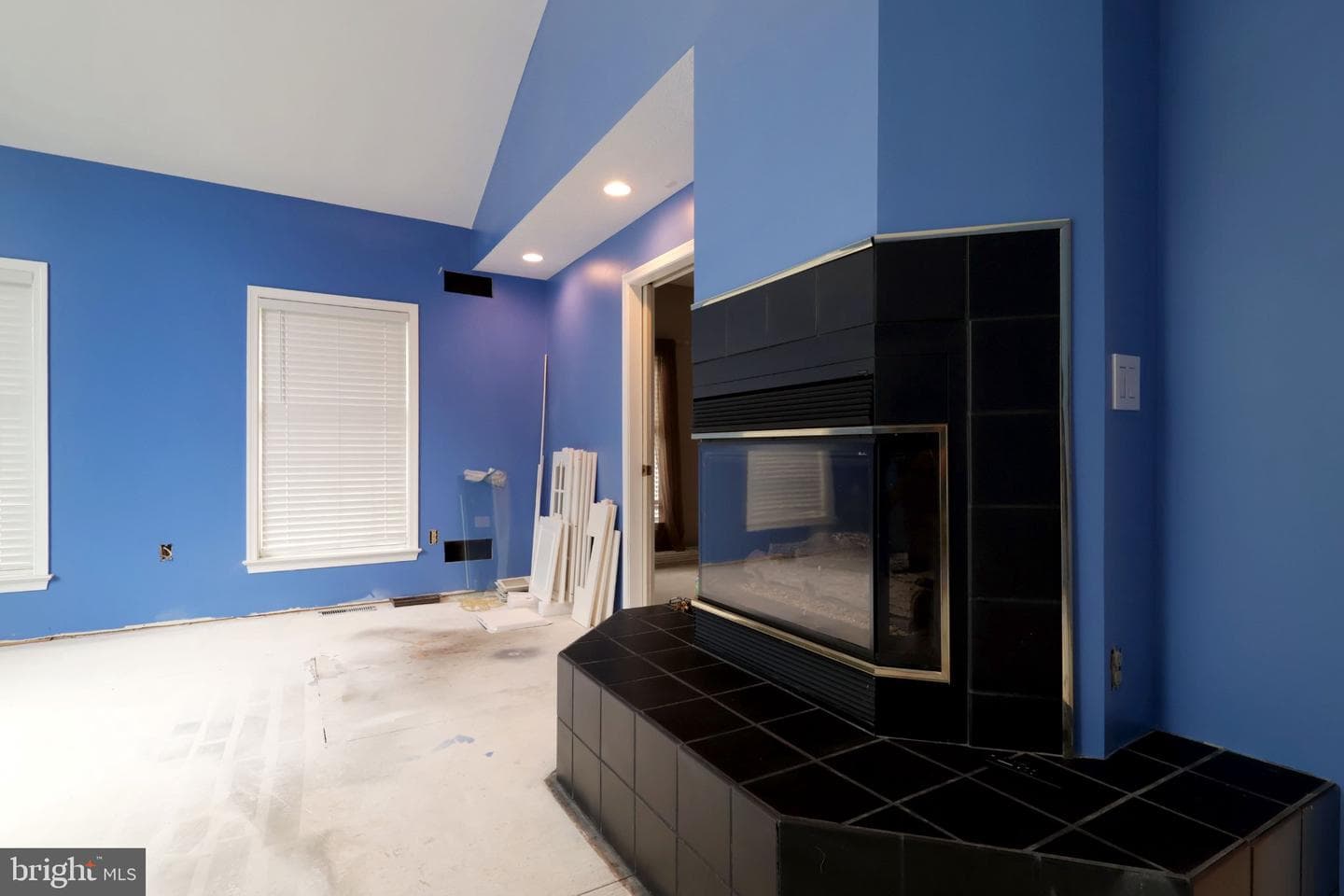 244 Leawood Lane photo 29