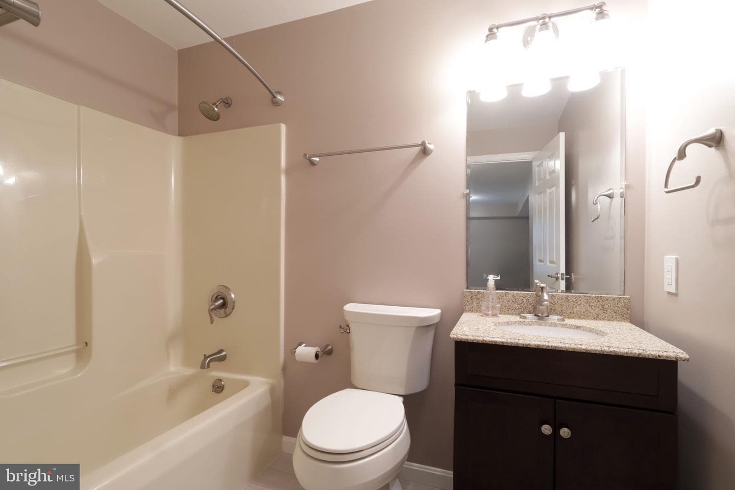 244 Leawood Lane photo 44