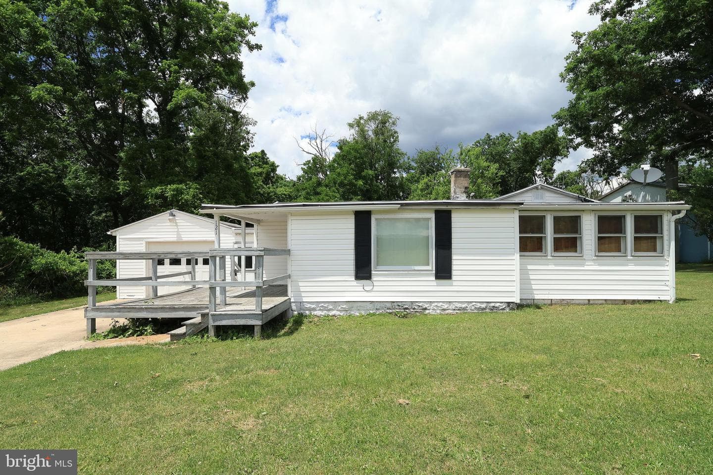 121 Mulbarger Lane, Bellefonte