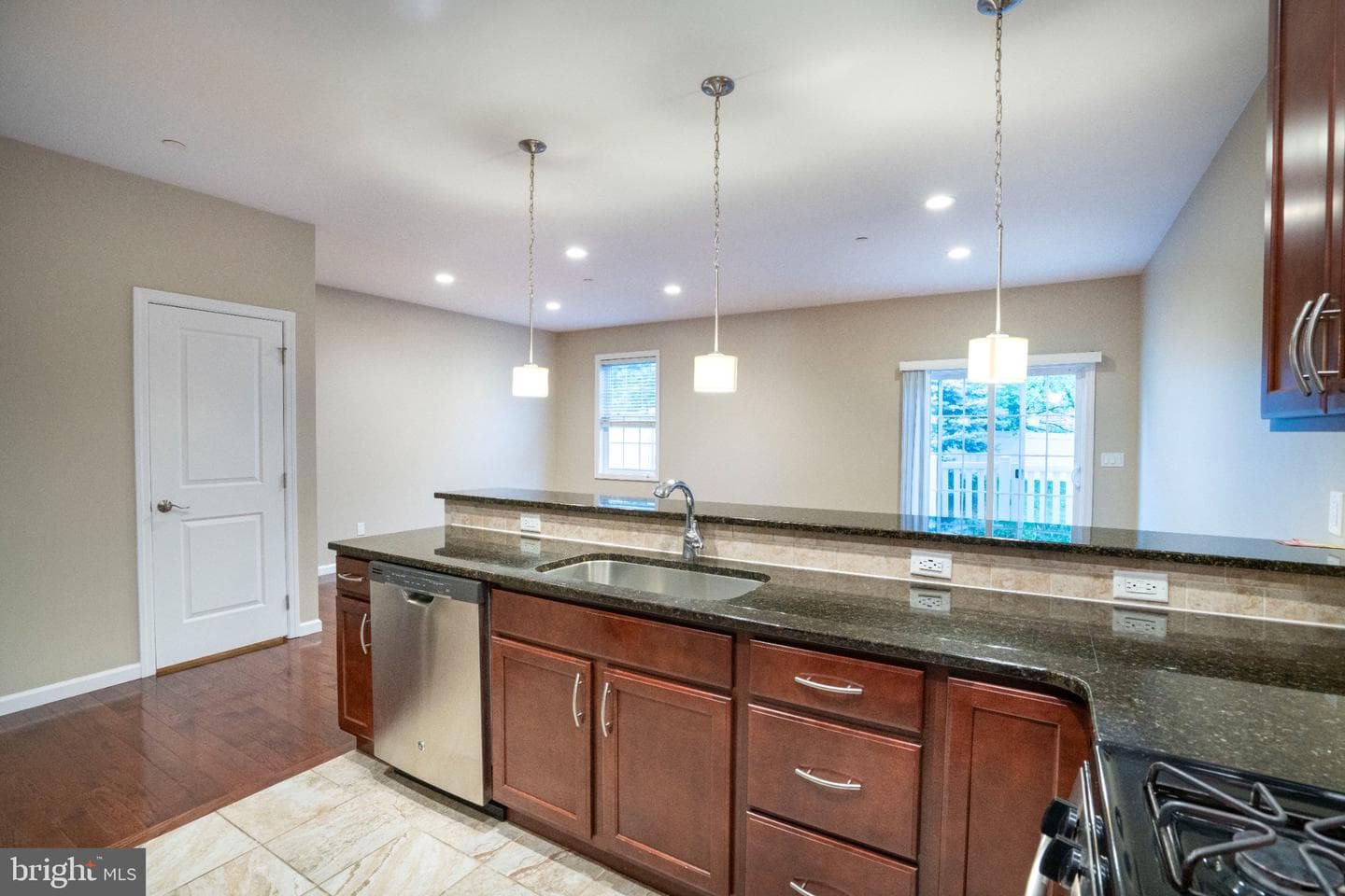 252 Wiltree Court photo 12