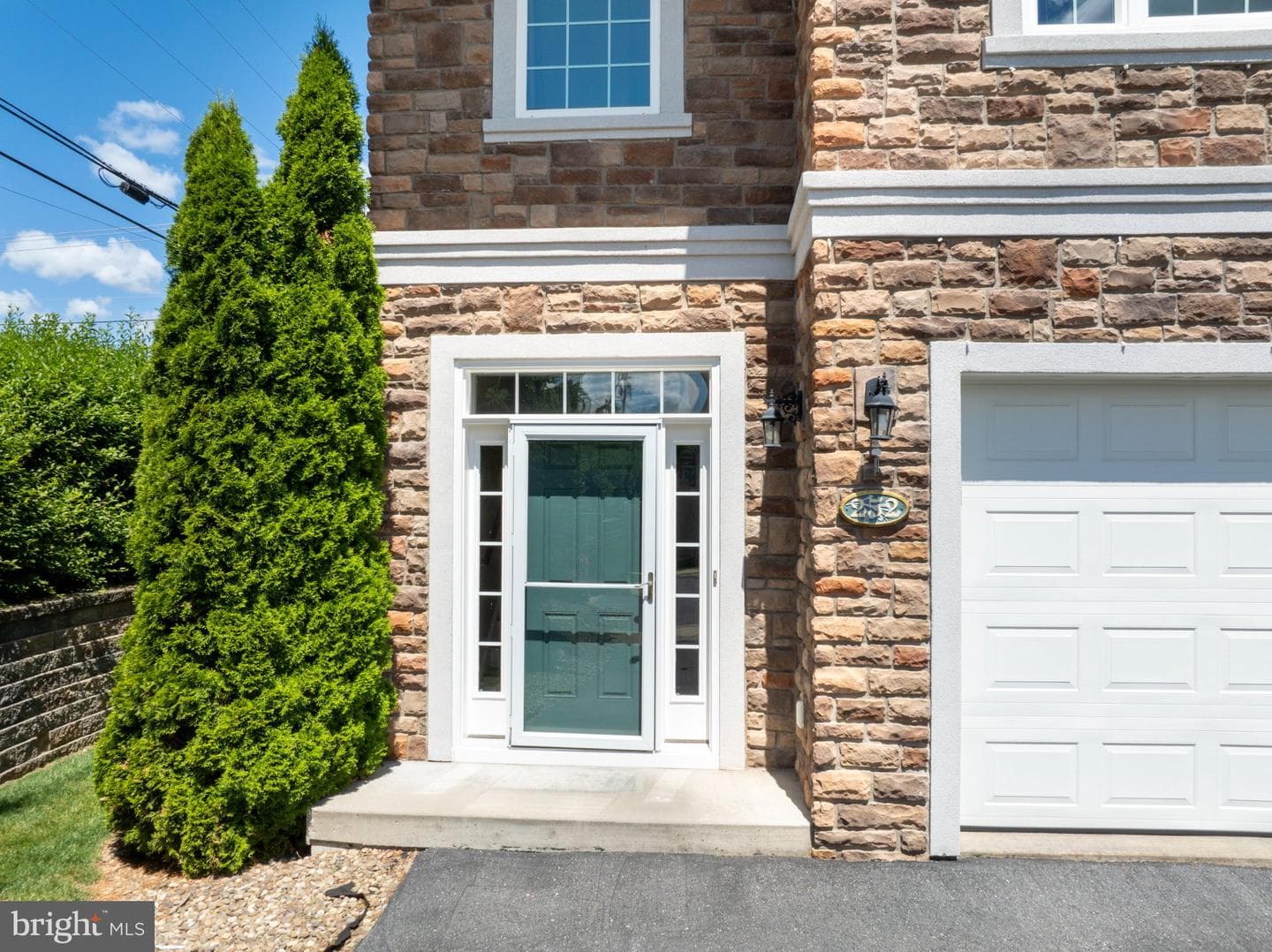 252 Wiltree Court photo 2