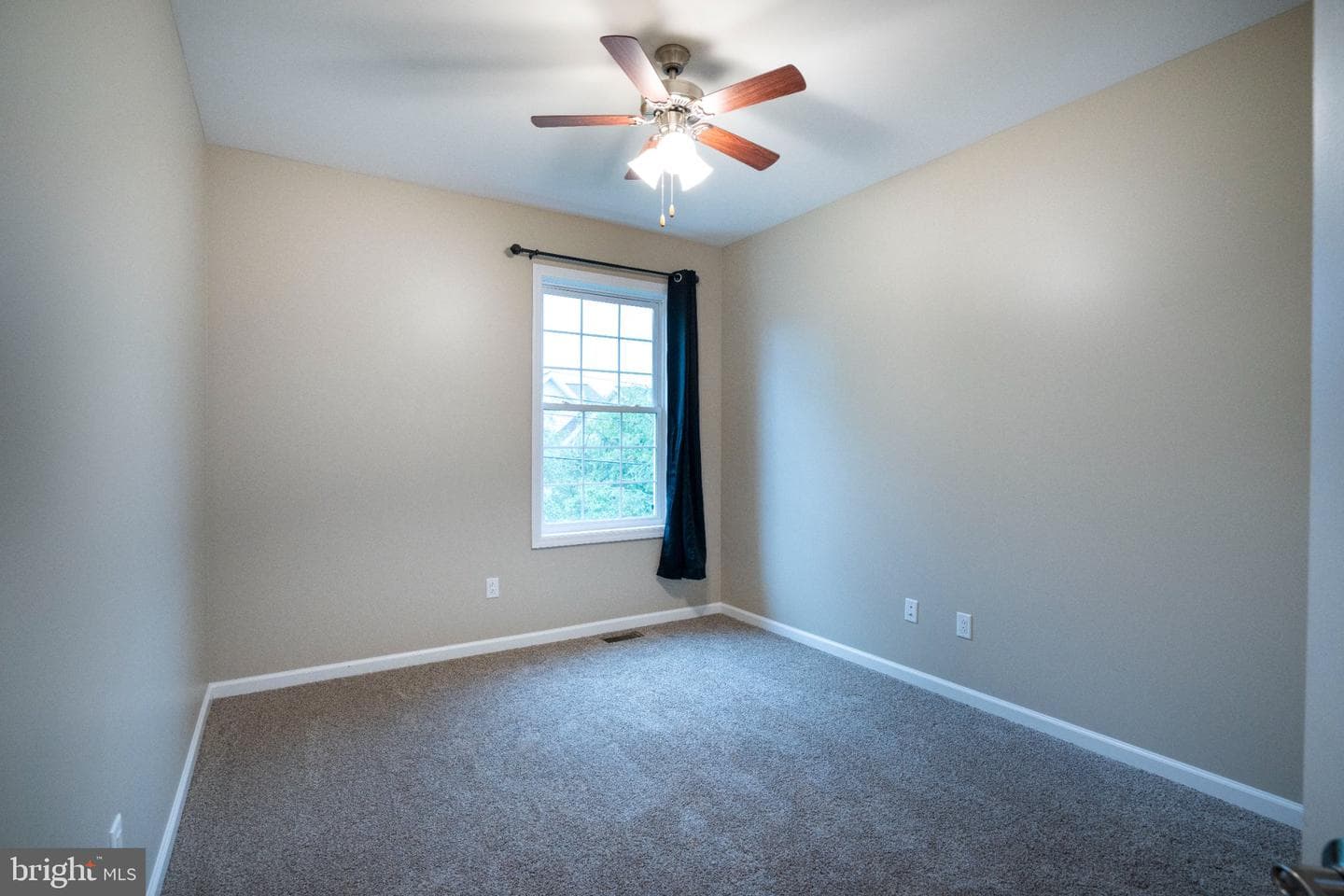 252 Wiltree Court photo 36