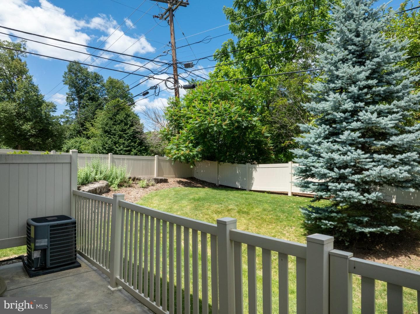 252 Wiltree Court photo 53